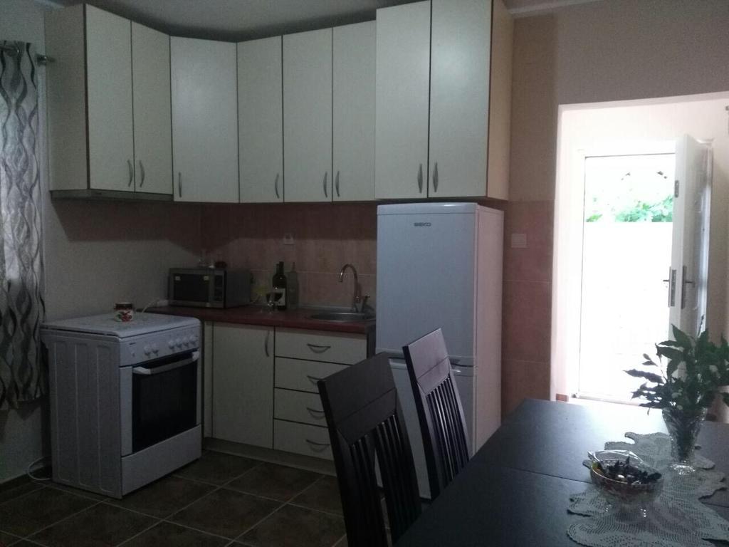 Apartmani Cuce Kotor Exteriör bild