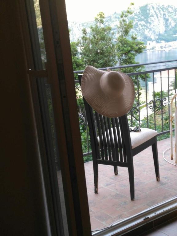 Apartmani Cuce Kotor Exteriör bild