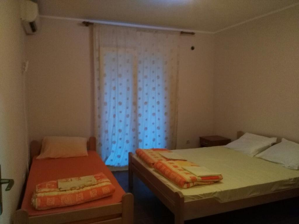 Apartmani Cuce Kotor Exteriör bild