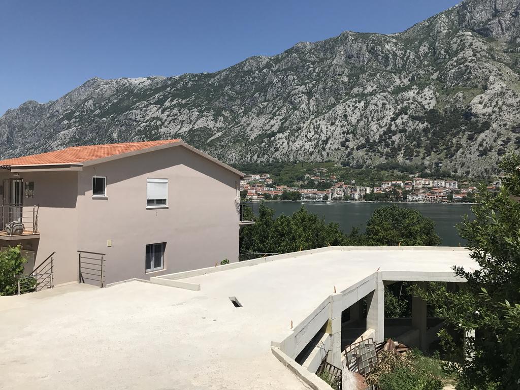Apartmani Cuce Kotor Exteriör bild